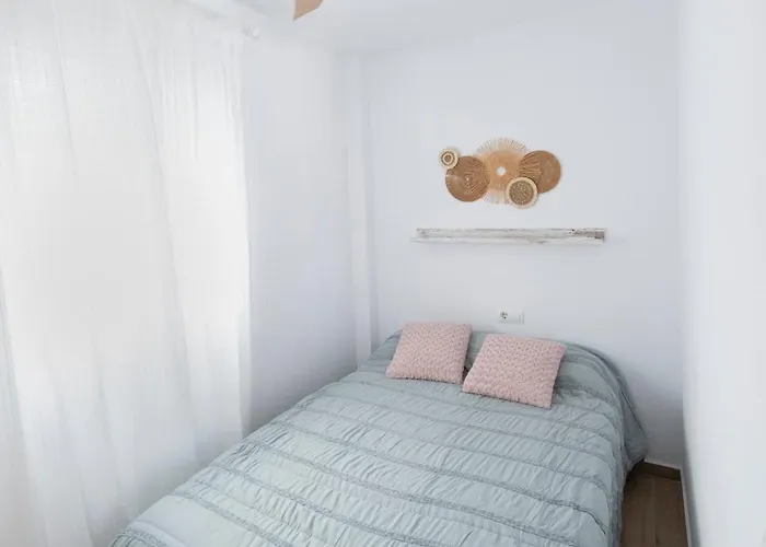 Erytheia, Tranquilo, A 150 Metros De La Playa Y Pleno Casco Historico Apartman *